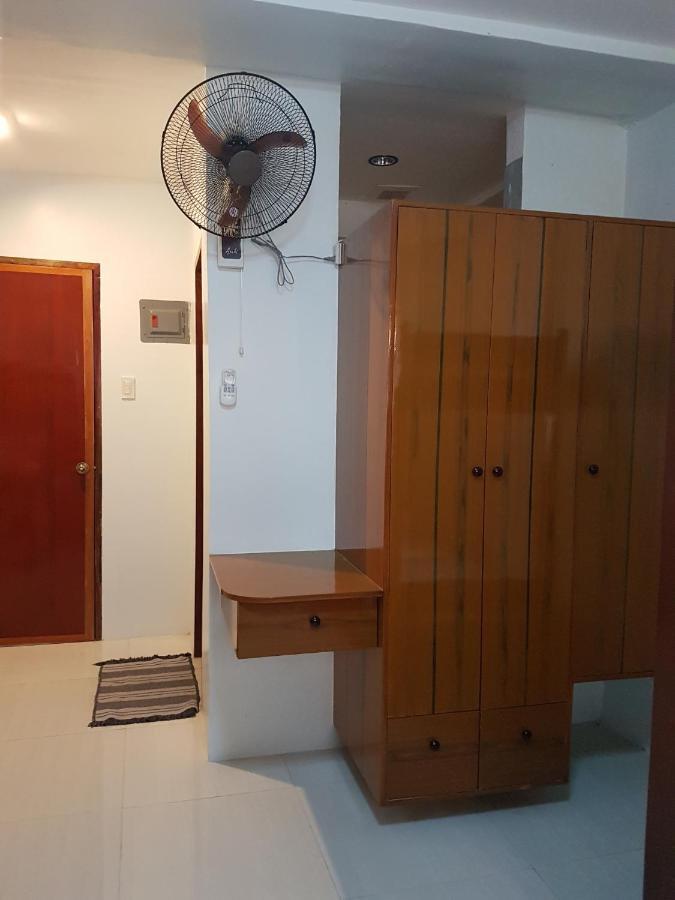 Хостел Lufian Dormitel Dumaguete City Экстерьер фото
